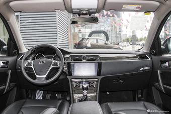 2015款众泰T600 1.5T手动旗舰型图片