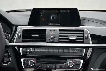 2018款宝马3系2.0T自动320Li xDrive 时尚型