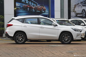 2017款比亚迪宋盖世升级版1.5TID自动舒适型