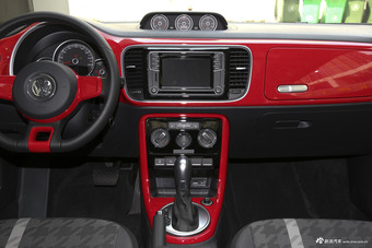 2018款甲壳虫1.2T自动魅舞红版180TSI