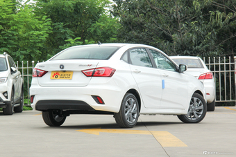 2018款逸动DT 1.6L自动智享型