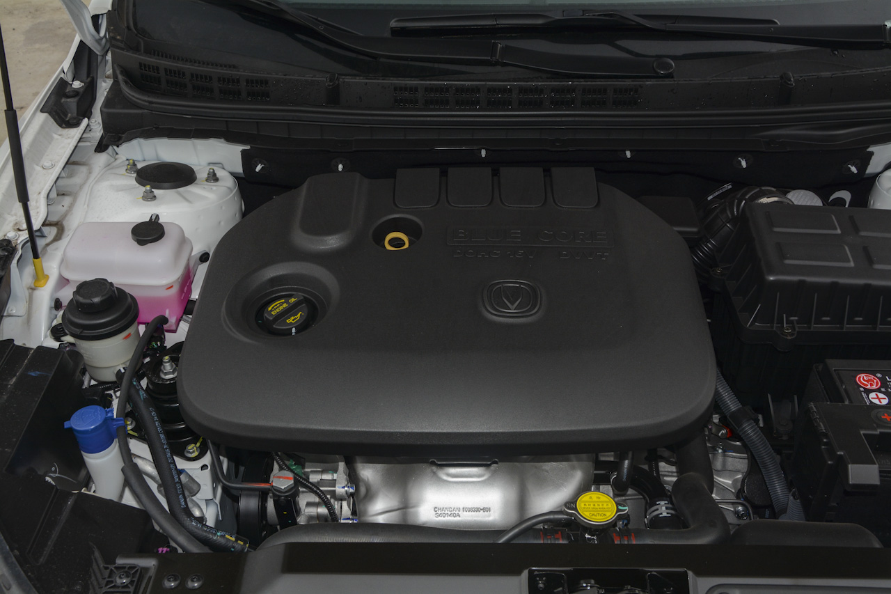 2016款逸动XT 1.6L手动俊酷型