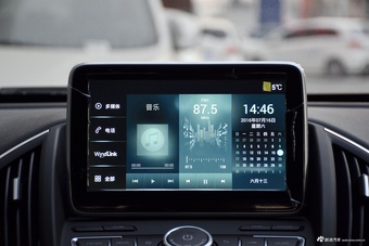 2017款东风风神AX5 1.4T自动趣享型