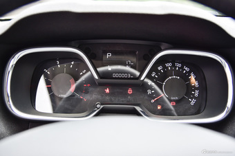 2016款雪铁龙C4世嘉1.6L自动豪华型