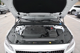 2019款沃尔沃S90  2.0T自动T5智远版图片