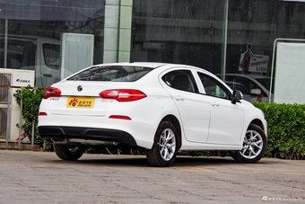 2017款中华H3 1.5L手动精英型