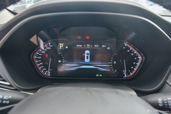 2017上汽大通D90 2.0T自动四驱北极星