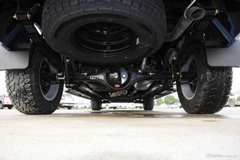 2018款领主2.5T手动柴油大双四驱超豪华型 