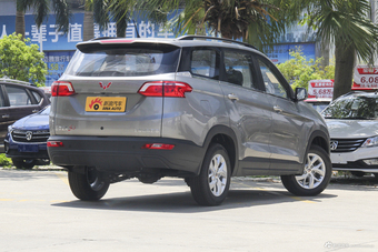 2018款五菱宏光S3 1.5L手动舒适型