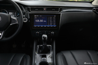 2016款风光580 1.5T手动豪华型