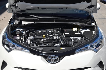 2018款C-HR 2.0L自动精英版国V图片