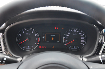 2017款起亚K4 1.8L自动DLX Special