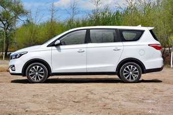 2017款凌轩1.5T手动乐活幸福型