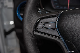 2017款瑞虎3X 1.5L手动时尚版