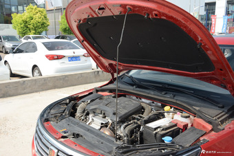 2017款荣威i6 1.5T自动互联网智享版20T