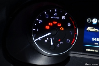 2017款东风风神AX5 1.4T 手动趣享型