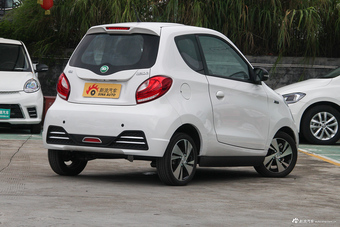  2017款知豆D2 乐享版