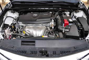 2018款凯美瑞2.0G自动豪华版 