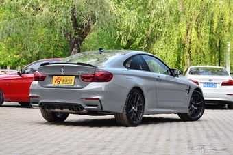 2018款宝马M4 3.0T自动CS