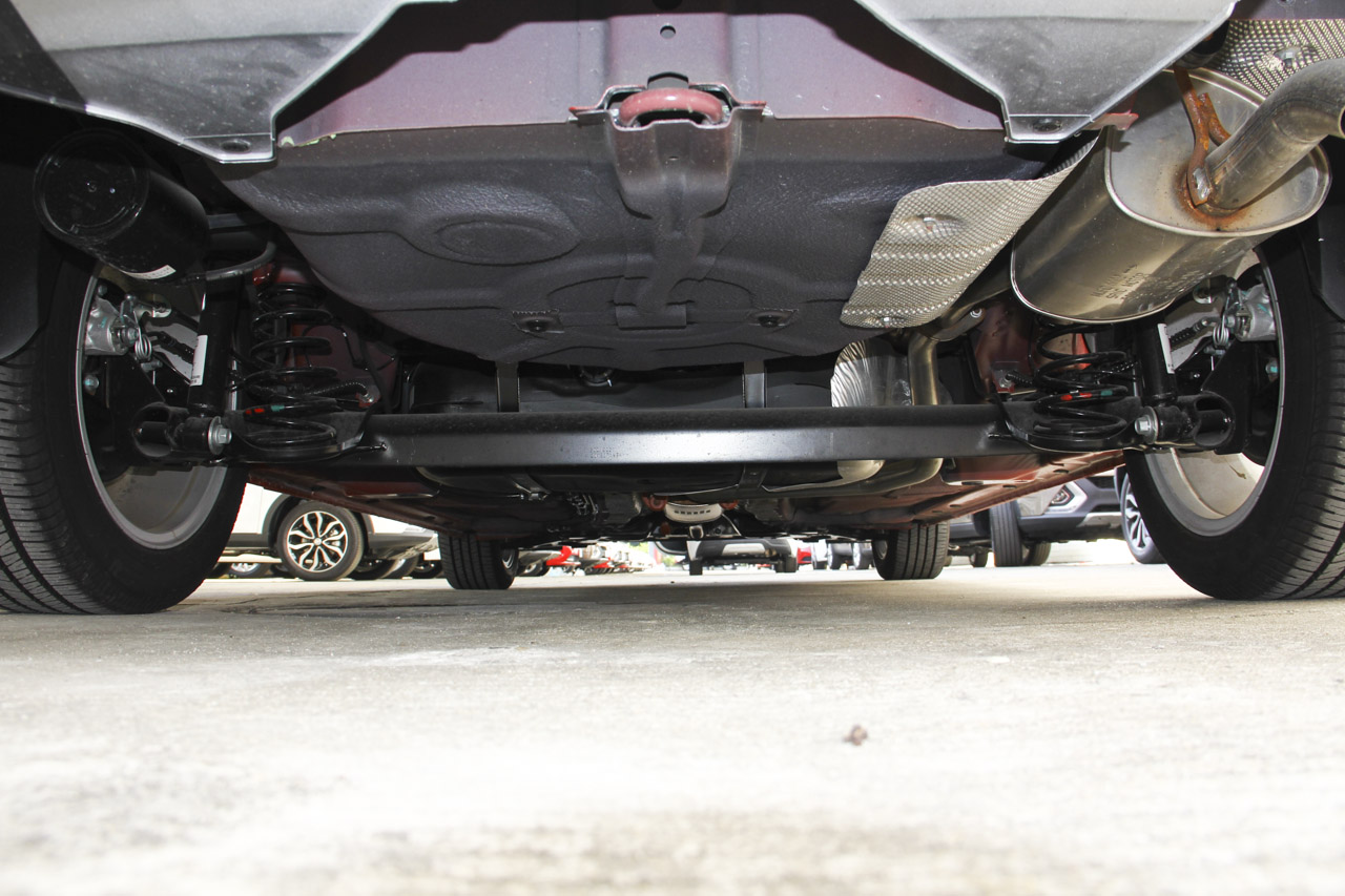 2016款名爵锐行1.5L自动风尚版