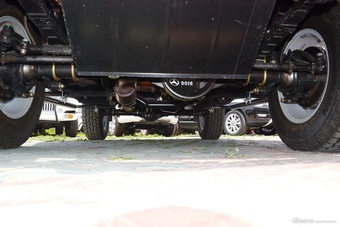 2016款战旗2.0L手动角斗士豪华型 国V