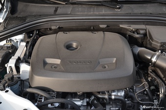 2017款沃尔沃XC60 2.0T自动T5智进升级版