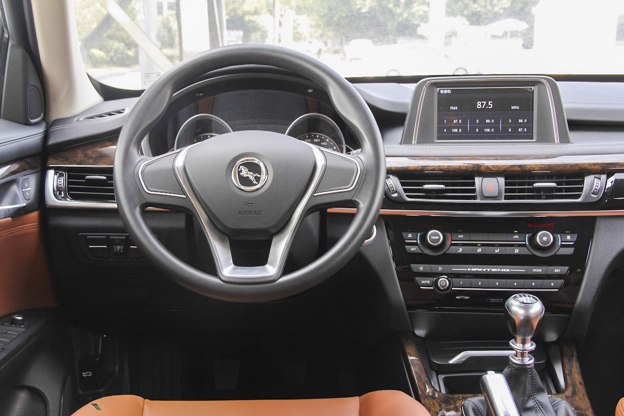 2016款汉腾X7 1.5T手动舒适型