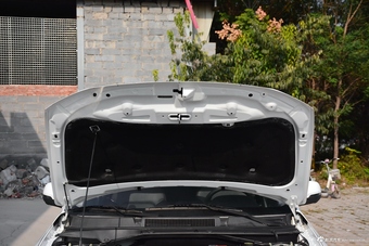 2017款凯翼X3 1.6L手动豪华版