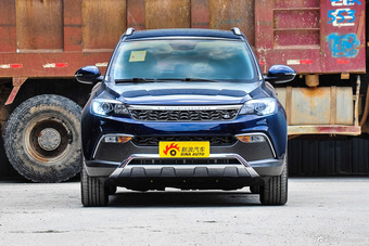 2016款猎豹CS10 2.0T自动豪华型 威尼斯蓝