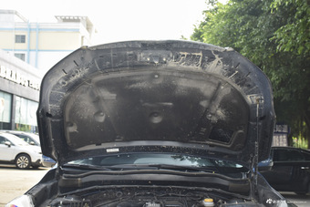 2016款森林人2.5L自动尊贵导航版