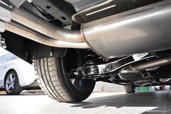 2018款奥迪A3 30周年型2.0T自动Limousine 40 TFSI运动型