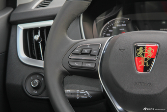 2018款荣威RX5 2.0T 30T自动两驱互联网智享版