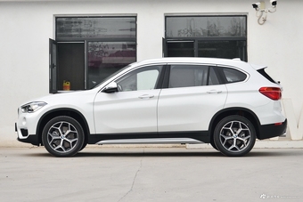 2019款宝马X1 2.0T自动xDrive20Li尊享型