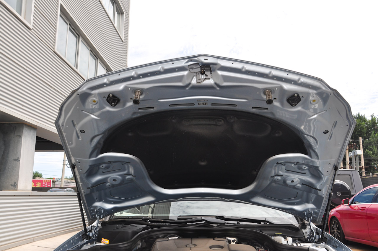 2016款奔驰CLS 260 2.0T自动逸彩版