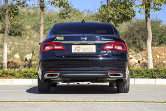 2016款传祺GA8 2.0T自动豪华版320T