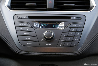 2015款福睿斯1.5L自动时尚型