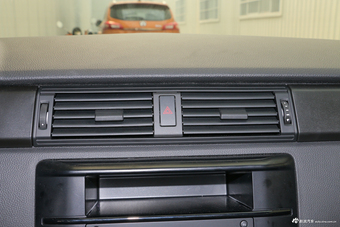 2018款观致3三厢1.6L自动领先型