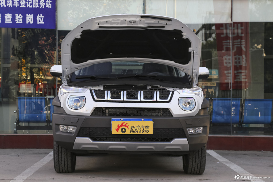 2016款北京BJ20 1.5T 自动CVT豪华型