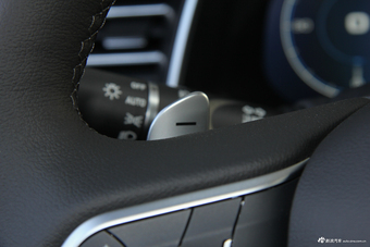 2017款哈弗H6 换代2.0T自动两驱领尚型红标