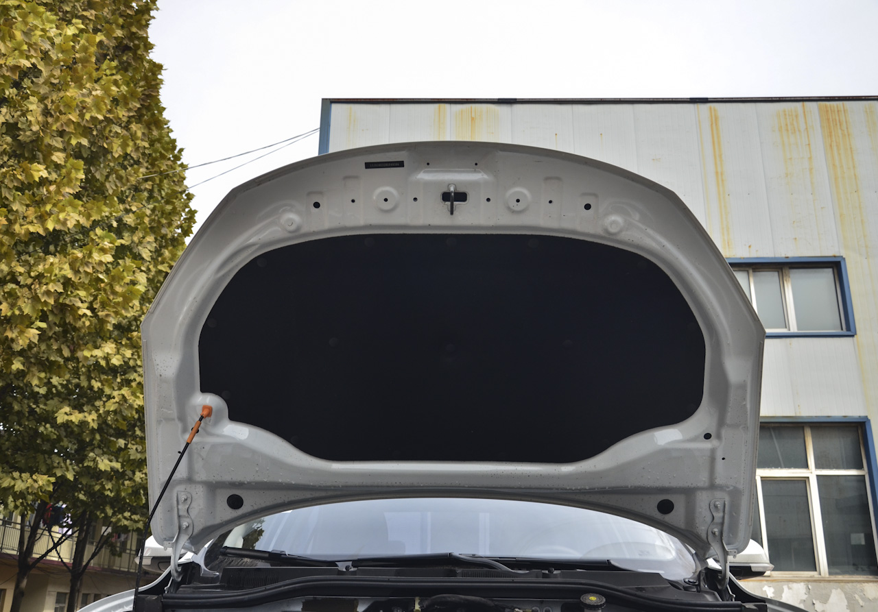 2017款荣威360 1.5L自动智屏版