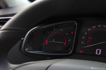 2018款DS 6 1.6T自动30THP致尚型