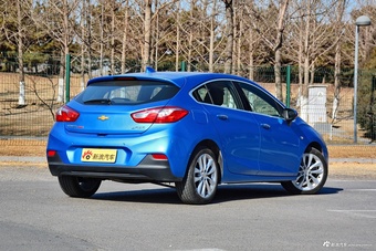 2018款科鲁兹两厢1.4T 双离合领锋版330T