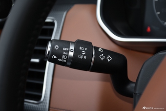 2017款揽胜运动版3.0自动V6锋尚创世版Dynamic