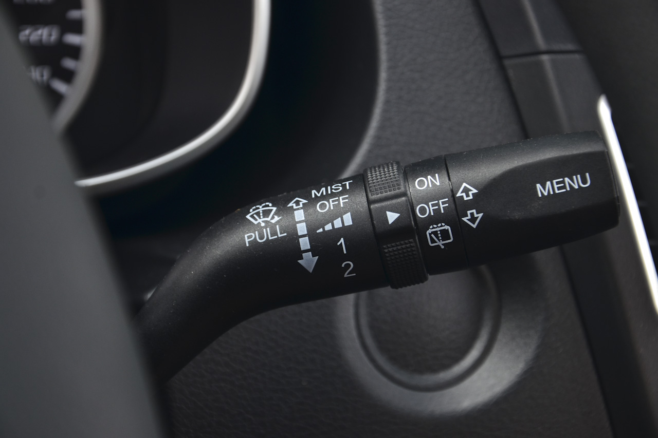 2017款奔腾X40 1.6L手动豪华型