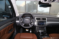 2017款哈弗H8 2.0T自动汽油四驱尊享型