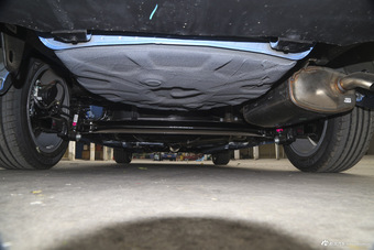 2017款吉利帝豪1.5L自动三厢百万款向上版