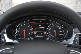 2018款奥迪A6L 2.5L自动30周年年型 30 FSI 风尚型