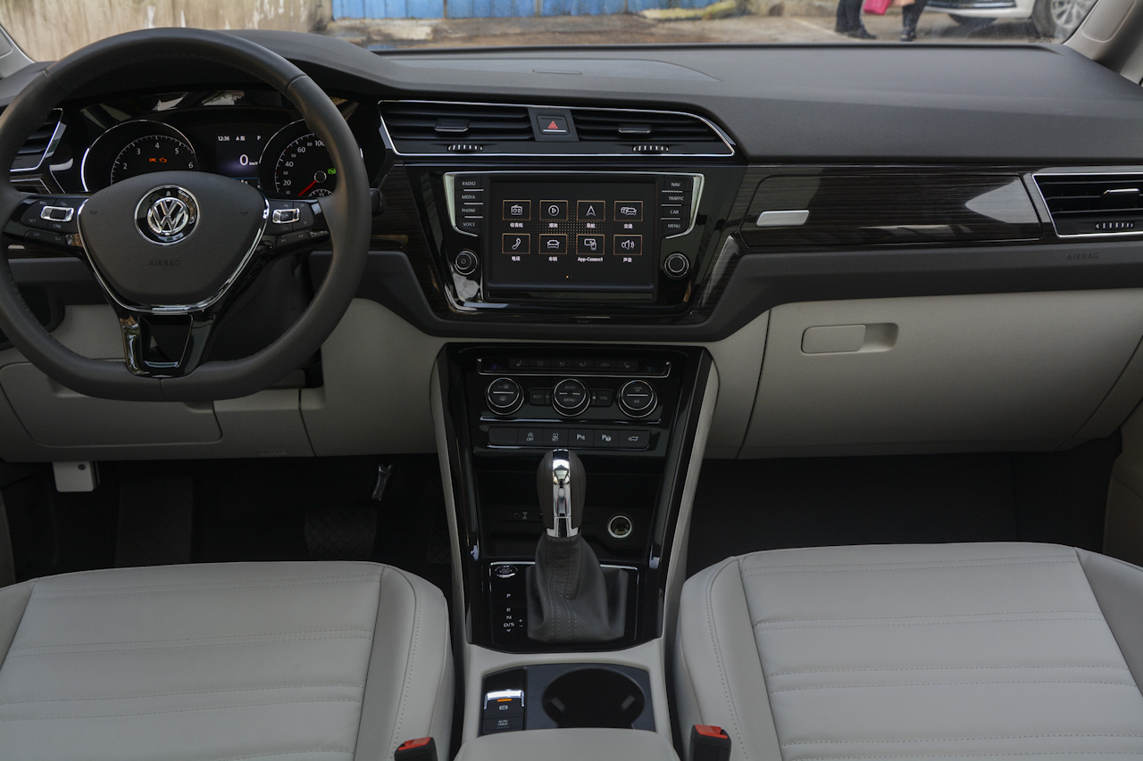 2018款途安L 1.4T自动豪华版280TSI