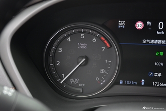 2018款XT4 2.0T四驱铂金版28T