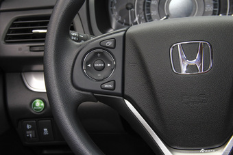 2015款CR-V 2.0L自动两驱风尚版